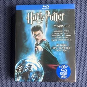 Harry Potter Years 1-5 Factory Sealed Blu-Ray 5-Disc Set